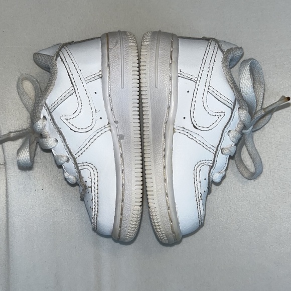 Kids Nike Air Force - Picture 2 of 11